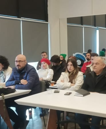 Lüleburgaz'da "Temel Dramaturji ve Tiyatro Oyunu Yazma Atölyesi" Devam Ediyor
