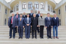 CHP Genel Başkan Yardımcısı Gökan Zeybek Edirne’de ziyaretlerde bulundu