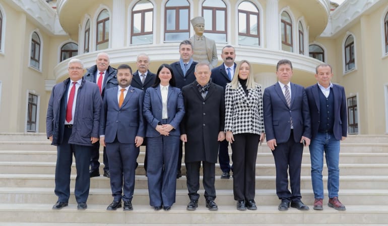 CHP Genel Başkan Yardımcısı Gökan Zeybek Edirne’de ziyaretlerde bulundu
