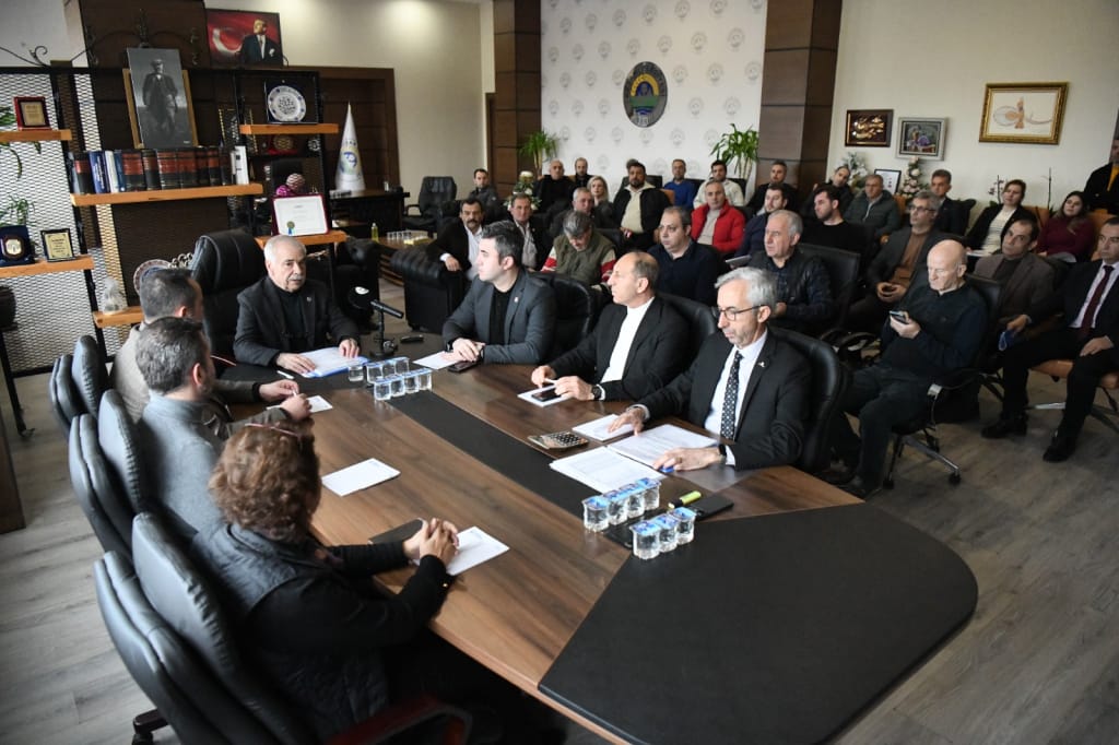 Başkan Mehmet Özcan, soruları yanıtladı