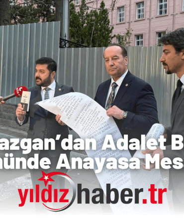 CHP’li Yazgan’dan Adalet Bakanlığı Önünde Anayasa Mesajı
